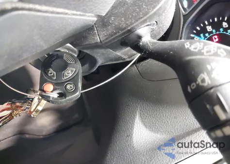 2014 Ford Focus Se z USA, uszkodzony, nr VIN 1FADP3K22EL363229